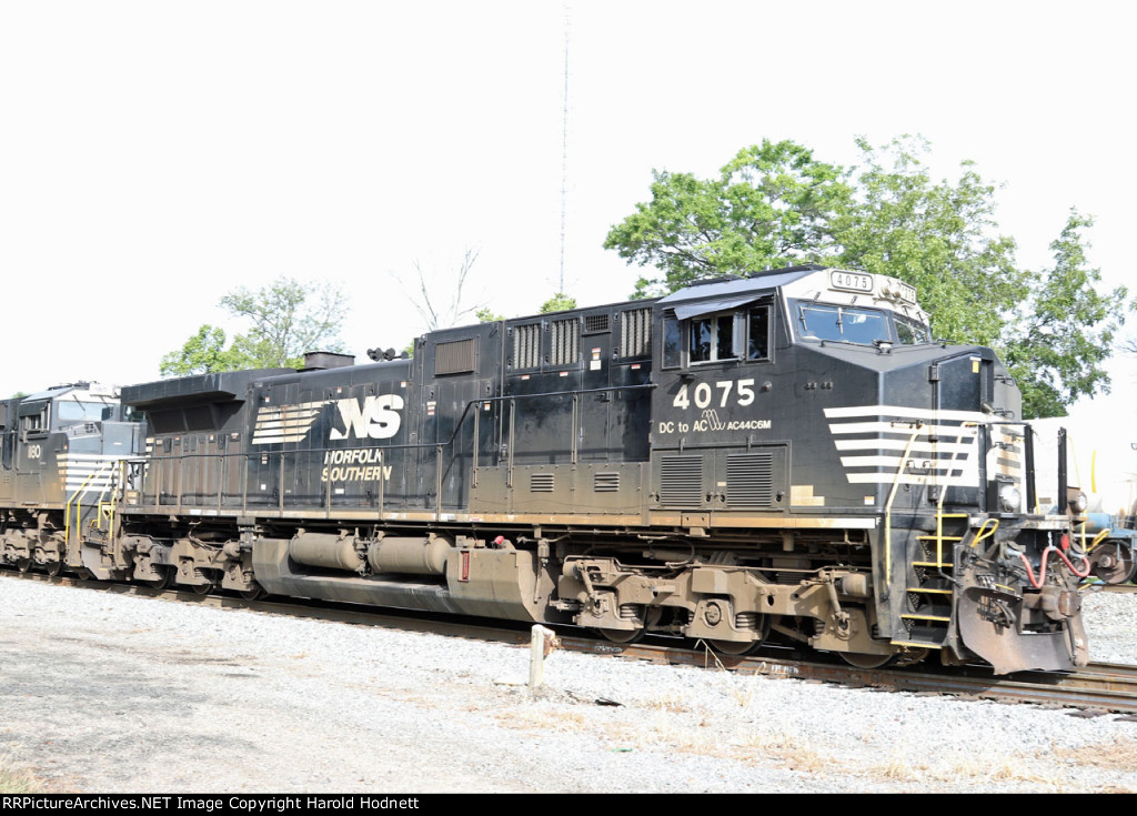 NS 4075